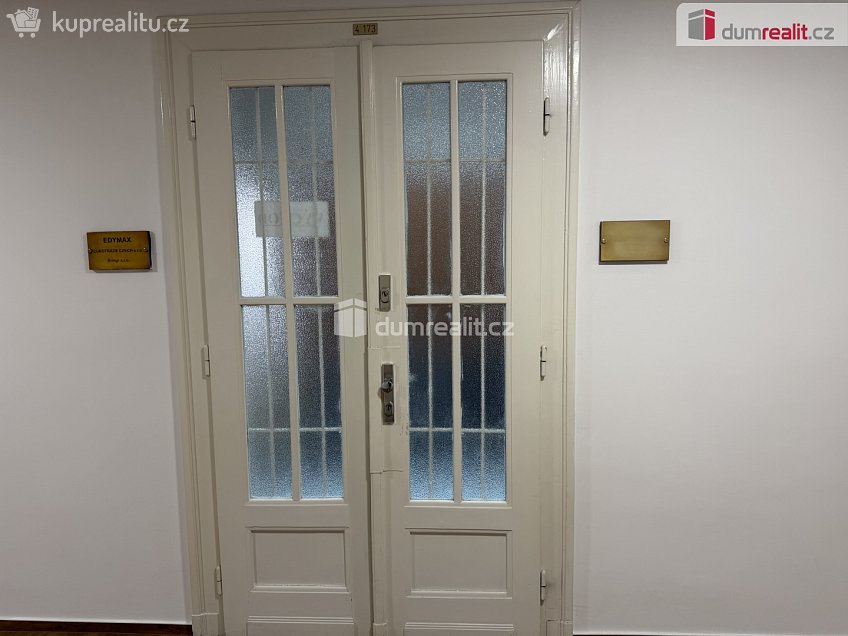 Pronájem  kanceláře 17 m^2 Vodičkova, Praha 1 