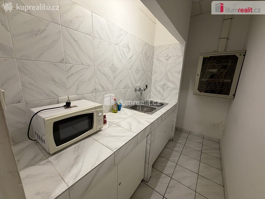 Pronájem  kanceláře 17 m^2 Vodičkova, Praha 1 