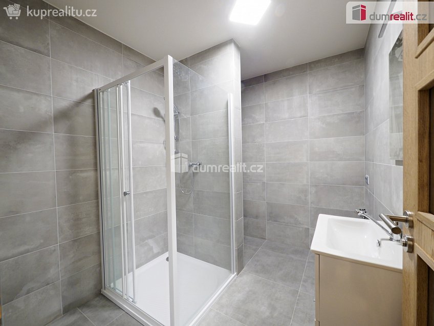 Pronájem bytu 2+kk 48 m^2 Jiřího z Poděbrad, Mělník 