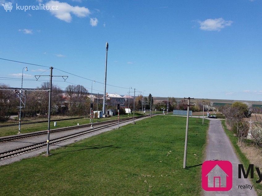 Prodej  stavebního pozemku 3425 m^2 Šatov, Šatov 