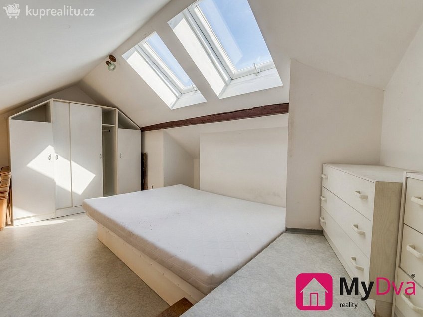 Pronájem bytu 2+kk 47 m^2 Čermákova, Znojmo 