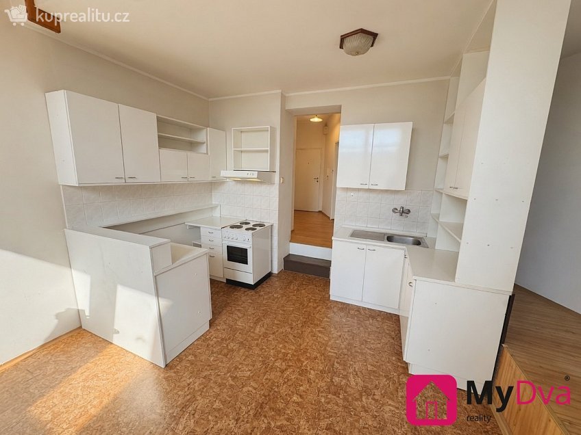 Pronájem bytu 2+kk 47 m^2 Čermákova, Znojmo 