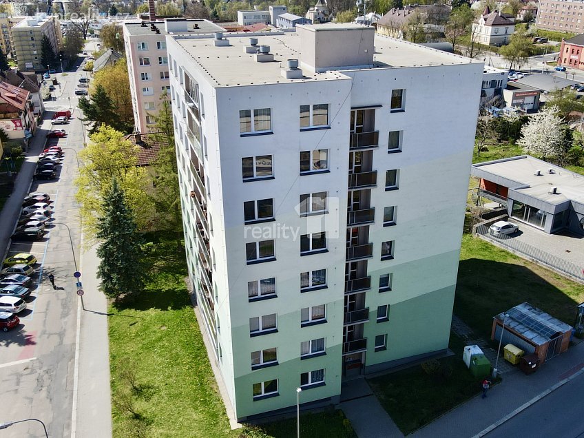 Pronájem bytu 3+1 64 m^2 Husova, Havlíčkův Brod 