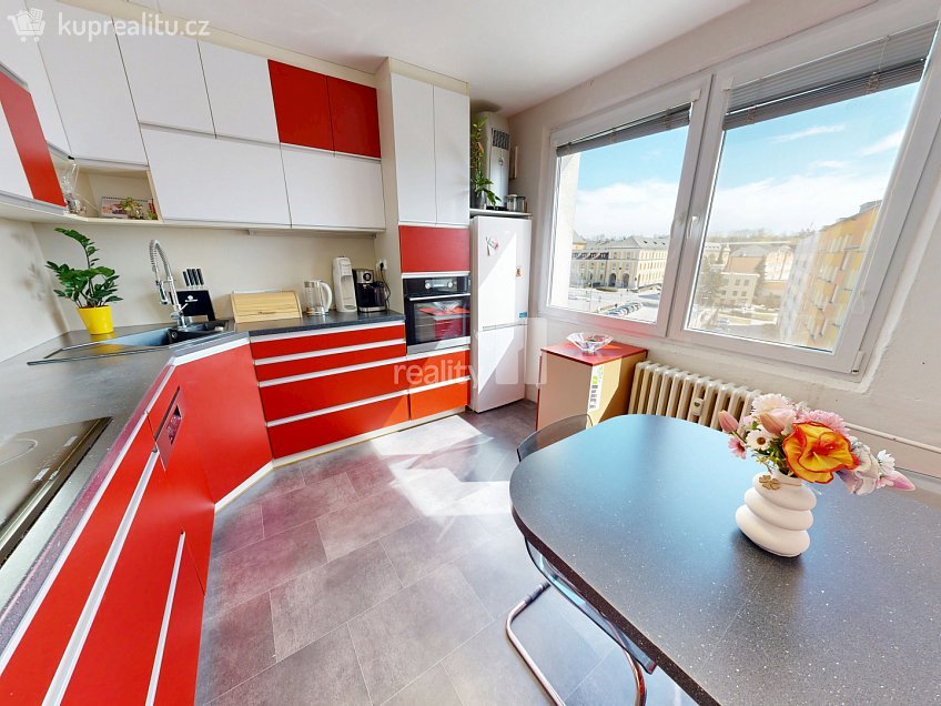 Pronájem bytu 3+1 64 m^2 Husova, Havlíčkův Brod 