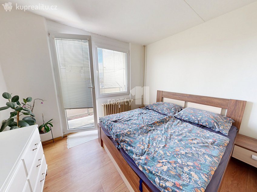 Pronájem bytu 3+1 64 m^2 Husova, Havlíčkův Brod 