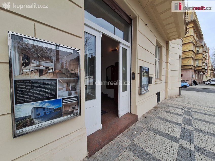 Pronájem  kanceláře 51 m^2 Bubenečská, Praha 6 