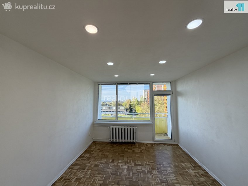 Pronájem bytu 2+1 60 m^2 Železničářská, Česká Lípa 