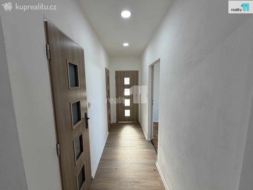 Pronájem bytu 2+1 60 m^2 Železničářská, Česká Lípa 