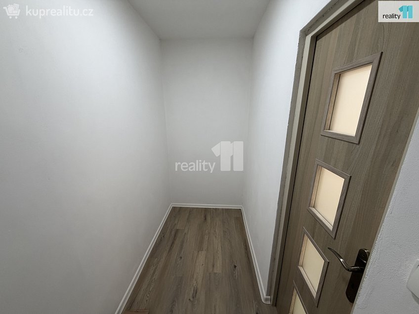 Pronájem bytu 2+1 60 m^2 Železničářská, Česká Lípa 