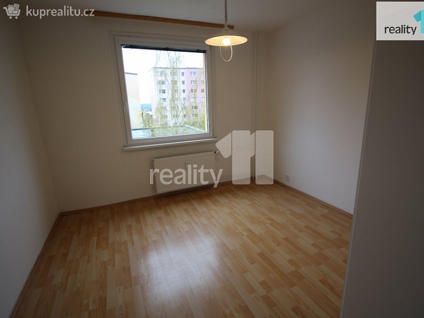 Pronájem bytu 3+1 65 m^2 Zhořelecká, Česká Lípa 