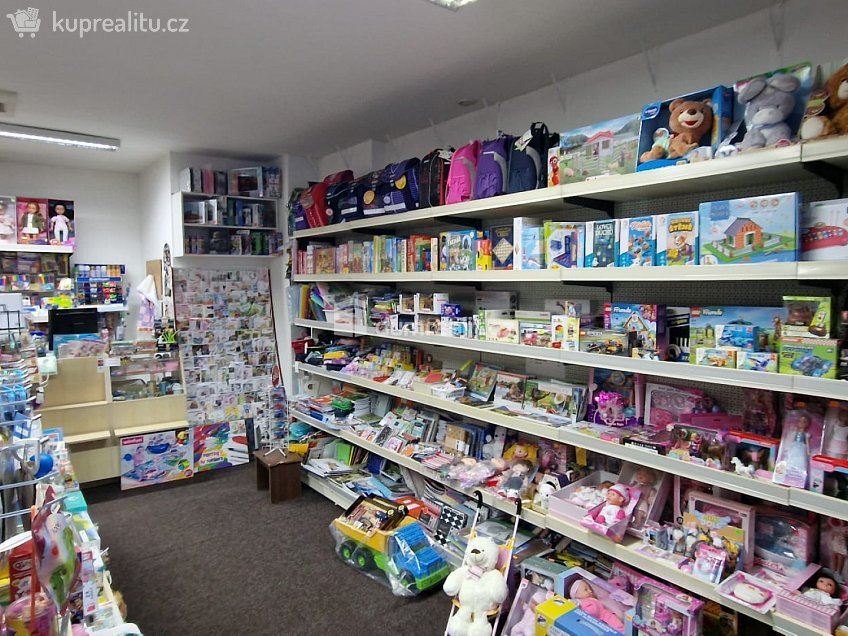 Pronájem  komerční reality 43 m^2 náměstí Míru, Zruč nad Sázavou 