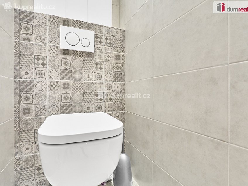 Prodej bytu 3+1 67 m^2 Brigádníků, Karlovy Vary 