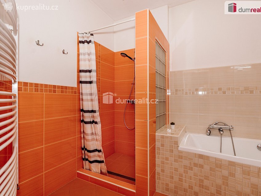 Prodej  rodinného domu 160 m^2 Nerudova, Břeclav 