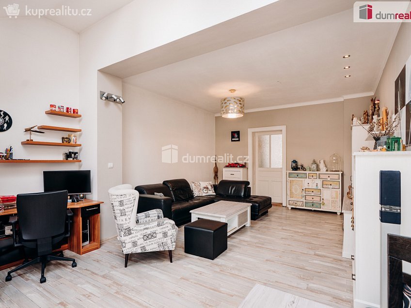 Prodej  rodinného domu 160 m^2 Nerudova, Břeclav 