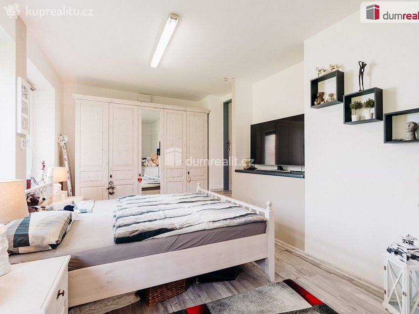 Prodej  rodinného domu 160 m^2 Nerudova, Břeclav 