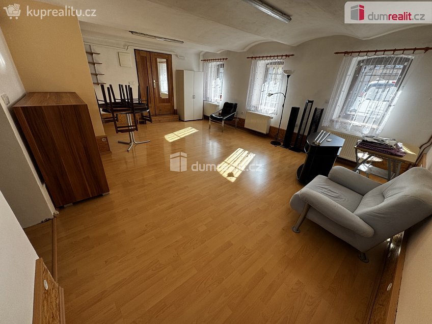 Prodej  rodinného domu 160 m^2 Nerudova, Břeclav 