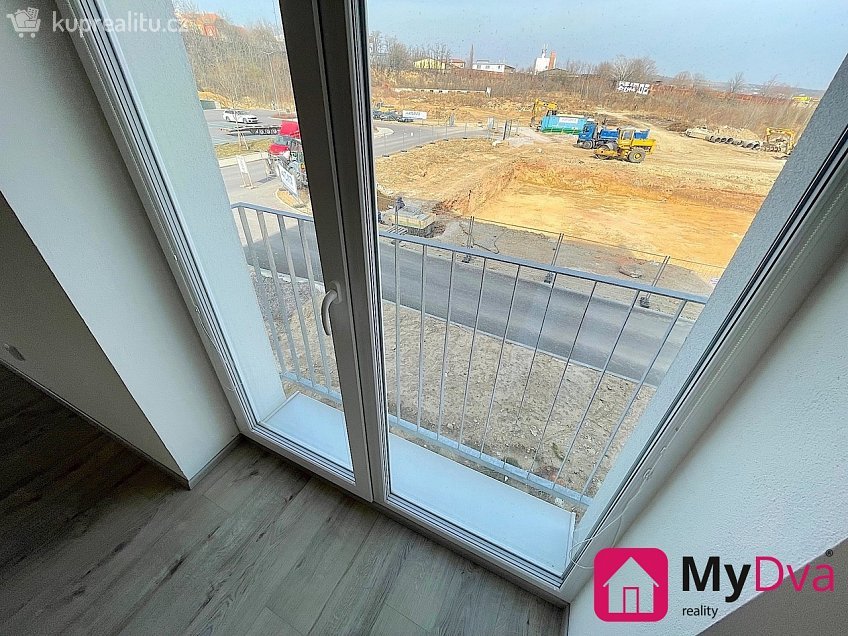 Pronájem bytu 2+kk 70 m^2 Vídeňská třída, Znojmo 