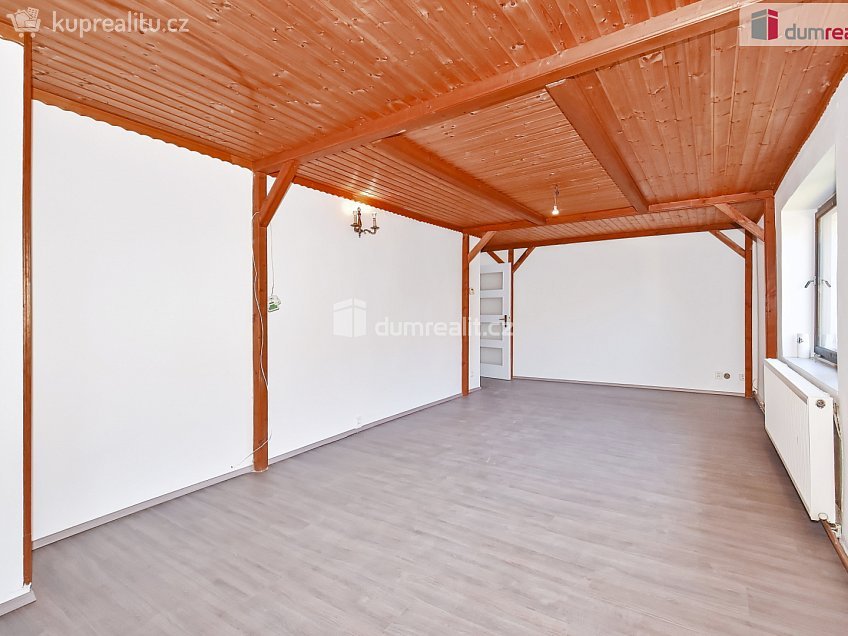 Prodej  rodinného domu 350 m^2 Hořesedly, Hořesedly 