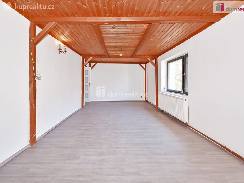 Prodej  rodinného domu 350 m^2 Hořesedly, Hořesedly 