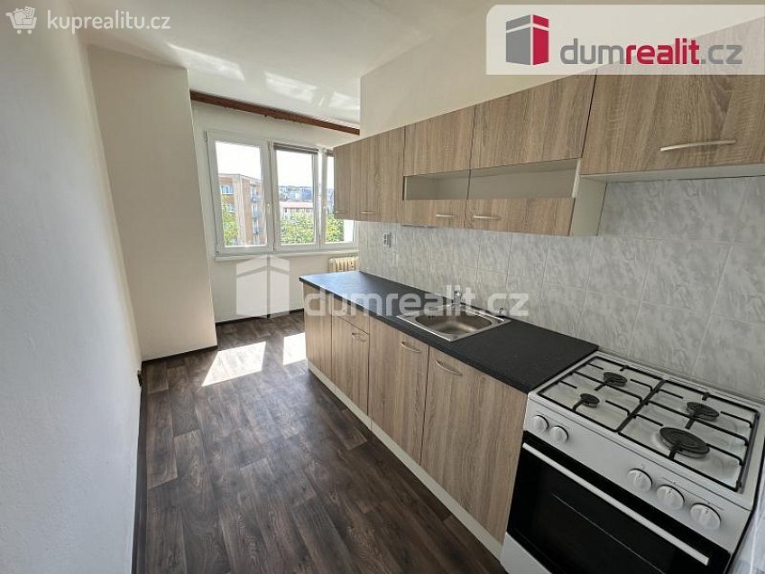 Pronájem bytu 1+1 40 m^2 Ke Kukačce, Plzeň 