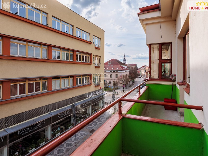 Prodej bytu 2+1 69 m^2 Olivova, Říčany 