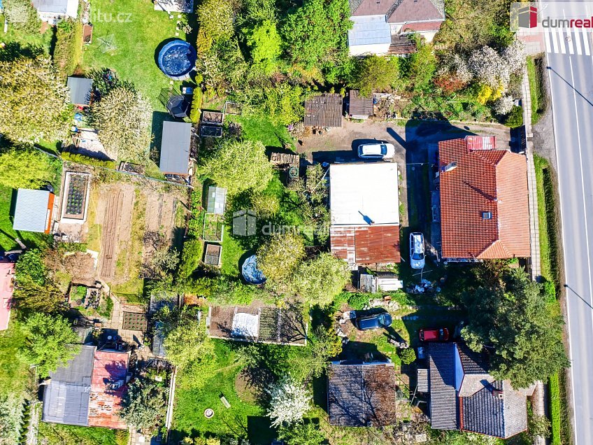 Prodej  rodinného domu 106 m^2 Zaříčanská, Praha 21 