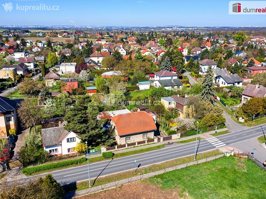 Prodej  rodinného domu 106 m^2 Zaříčanská, Praha 21 