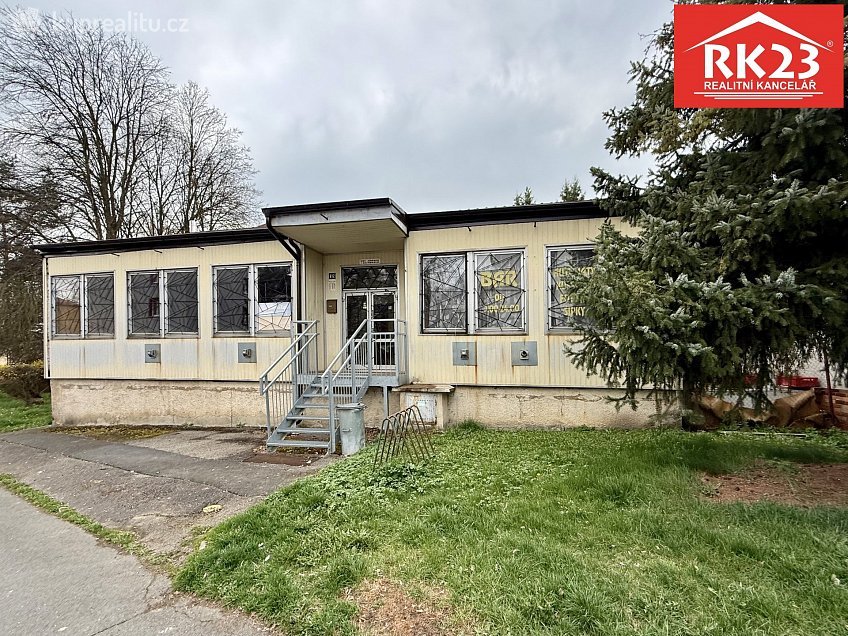 Prodej  obchodních prostor 200 m^2 Fučíkova 812, Planá 