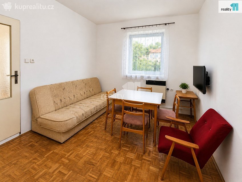 Prodej  rodinného domu 50 m^2 Tovární, Uherský Brod 
