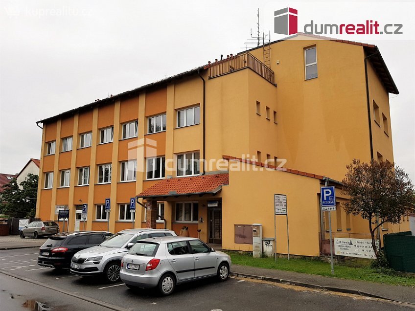Pronájem  komerční reality 31 m^2 Na Zlaté stoce, České Budějovice 