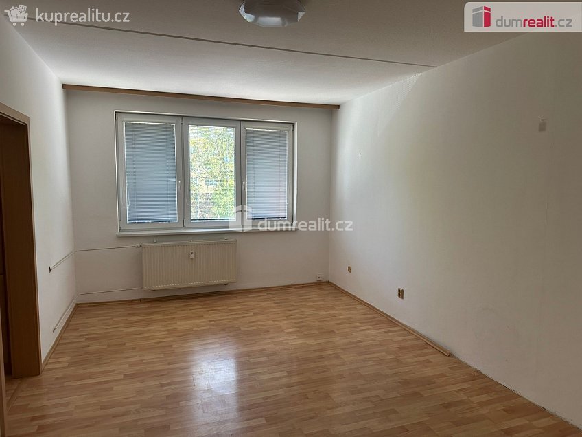 Prodej bytu 3+1 70 m^2 Průběžná, České Budějovice 
