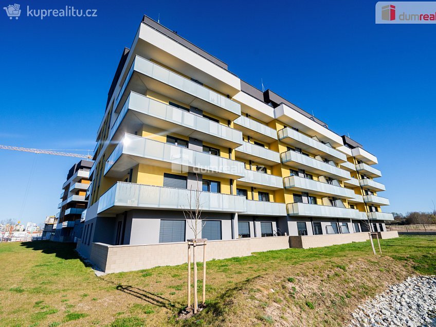 Pronájem bytu 2+kk 77 m^2 Branišovská, České Budějovice 