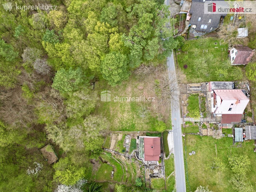 Prodej  stavebního pozemku 1153 m^2 Lužné, Luhačovice 