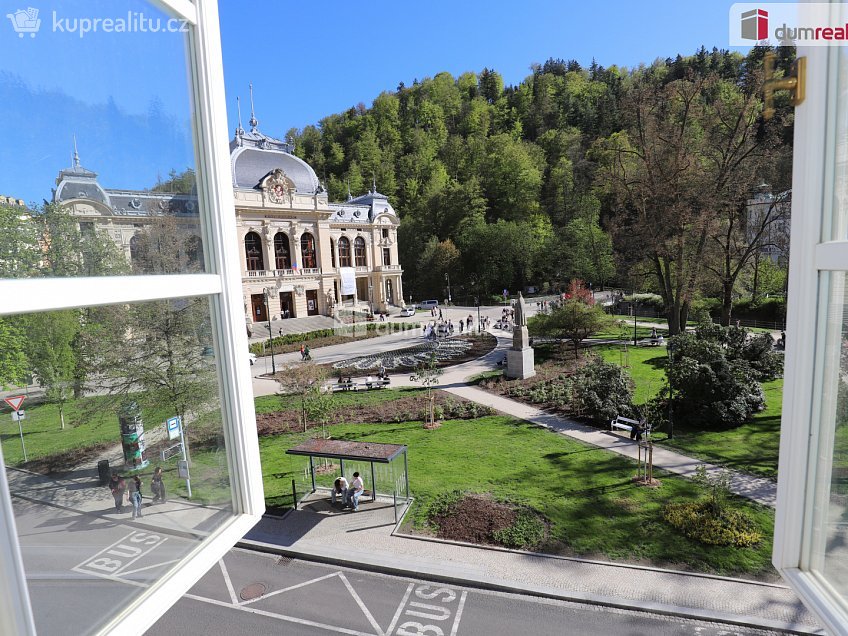 Pronájem bytu 3+kk 72 m^2 Mariánskolázeňská, Karlovy Vary 