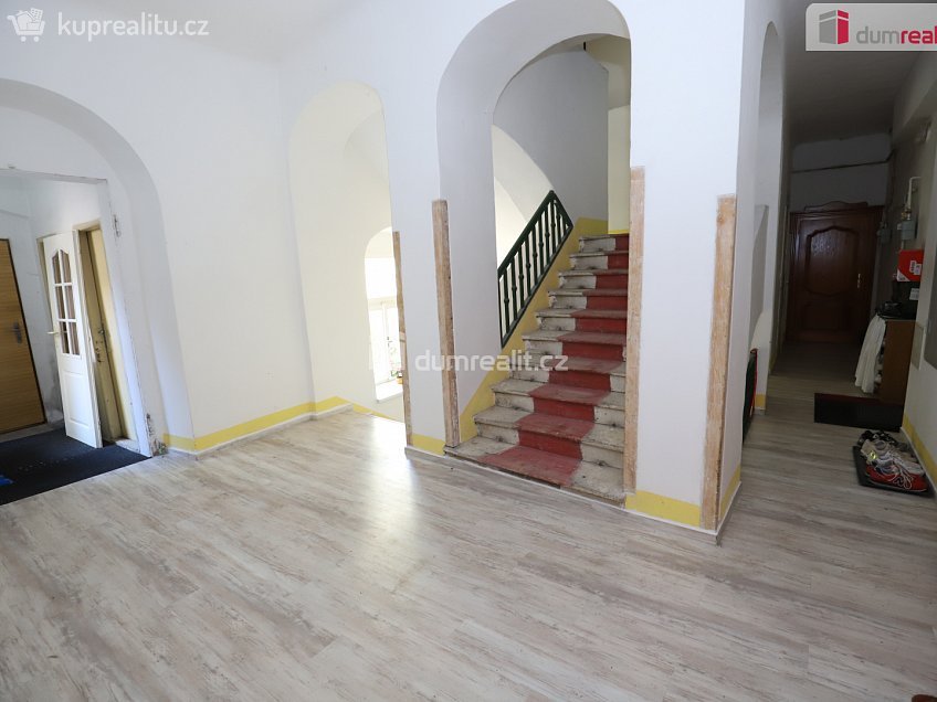 Pronájem bytu 3+kk 72 m^2 Mariánskolázeňská, Karlovy Vary 