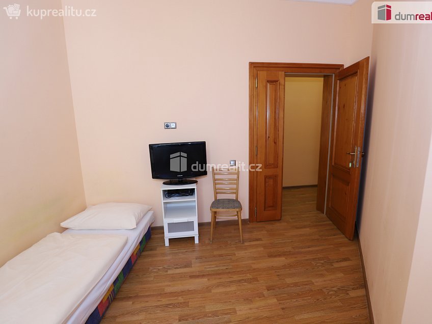 Pronájem bytu 3+kk 72 m^2 Mariánskolázeňská, Karlovy Vary 