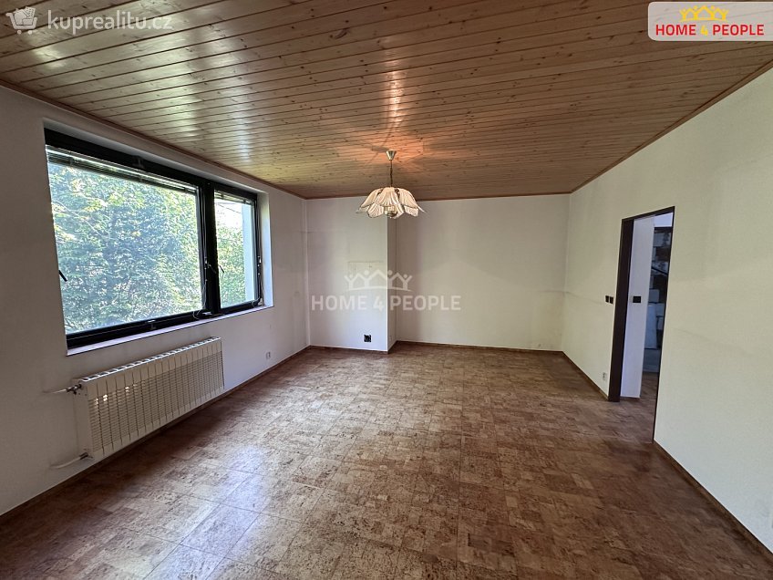Prodej  rodinného domu 273 m^2 Zimákova, Praha 11 