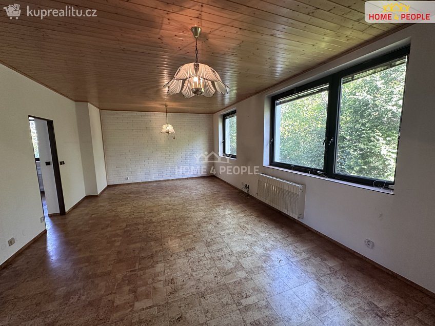 Prodej  rodinného domu 273 m^2 Zimákova, Praha 11 