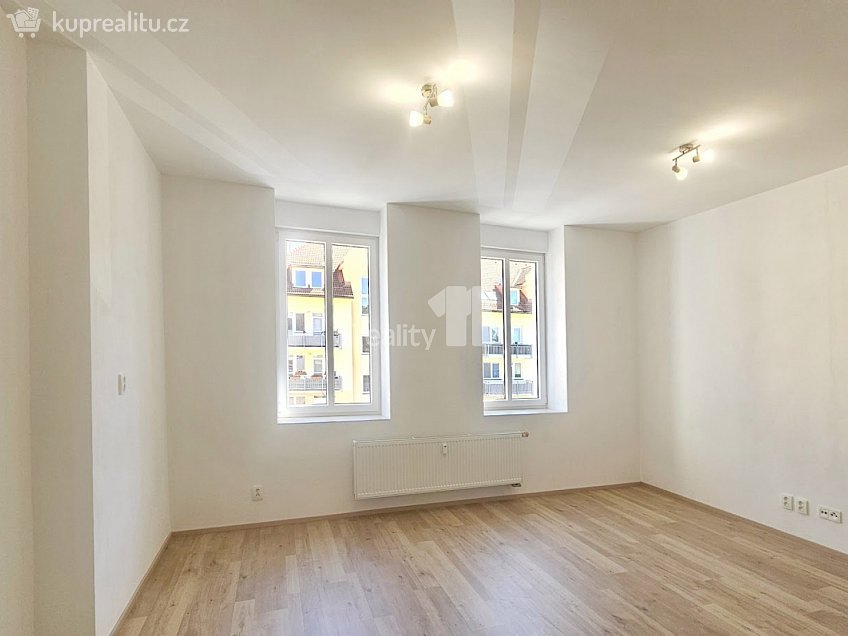 Pronájem bytu 1+kk 36 m^2 Pražská, Čáslav 