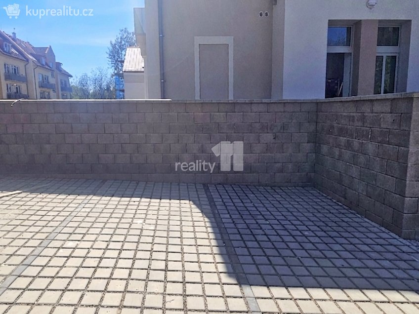 Pronájem bytu 1+kk 36 m^2 Pražská, Čáslav 