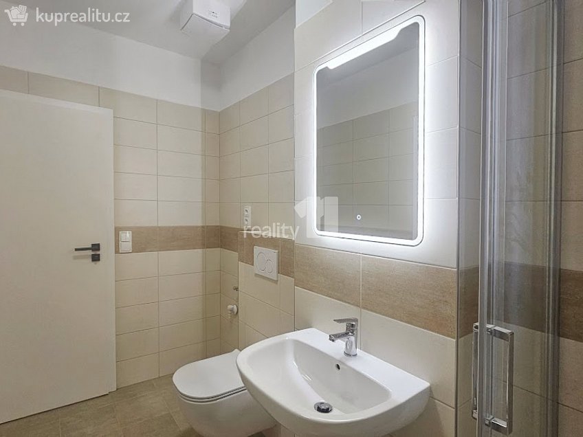 Pronájem bytu 1+kk 35 m^2 Pražská, Čáslav 