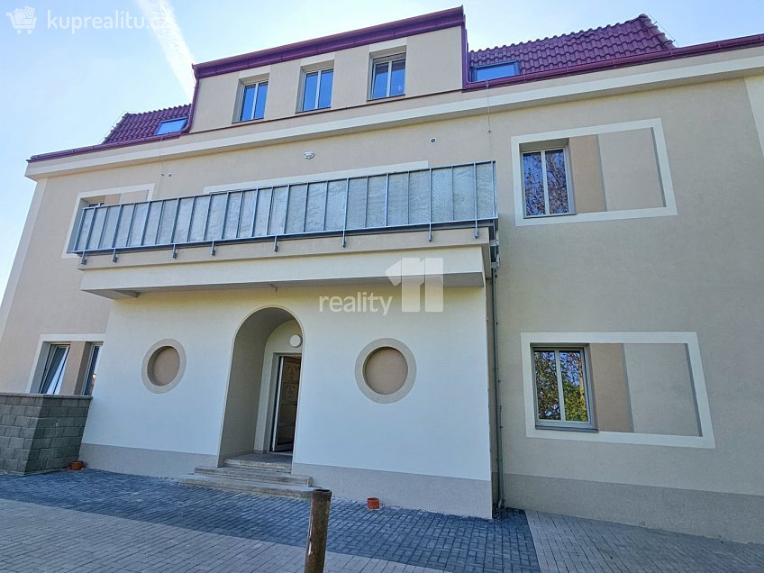 Pronájem bytu 1+kk 35 m^2 Pražská, Čáslav 