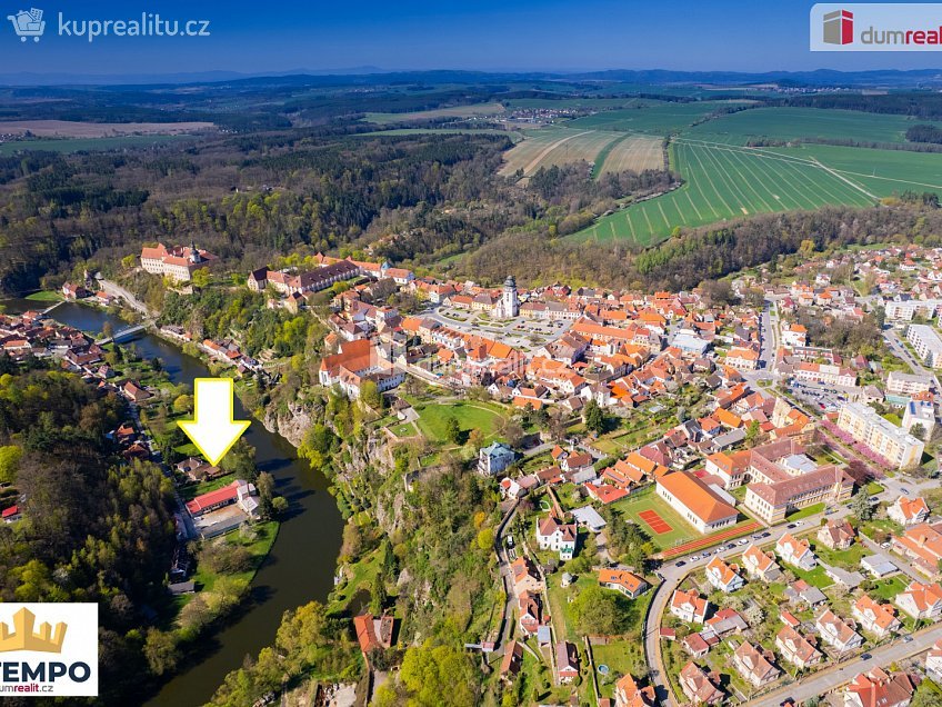Prodej  výrobních prostor 3615 m^2 Zářečí, Bechyně 