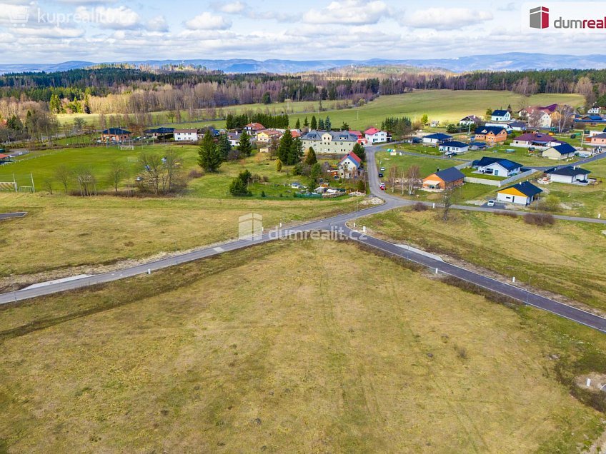 Prodej  stavebního pozemku 1140 m^2 Kolová, Kolová 