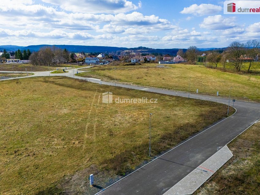 Prodej  stavebního pozemku 1140 m^2 Kolová, Kolová 