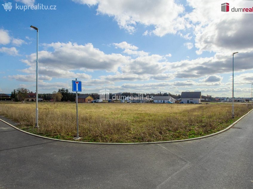 Prodej  stavebního pozemku 1140 m^2 Kolová, Kolová 