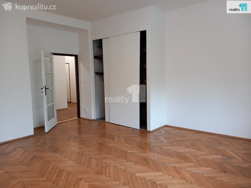 Pronájem bytu 3+kk 83 m^2 Na bitevní pláni, Praha 4 
