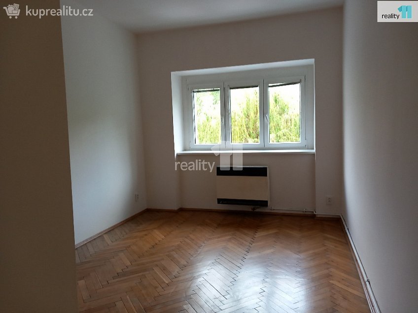 Pronájem bytu 3+kk 83 m^2 Na bitevní pláni, Praha 4 