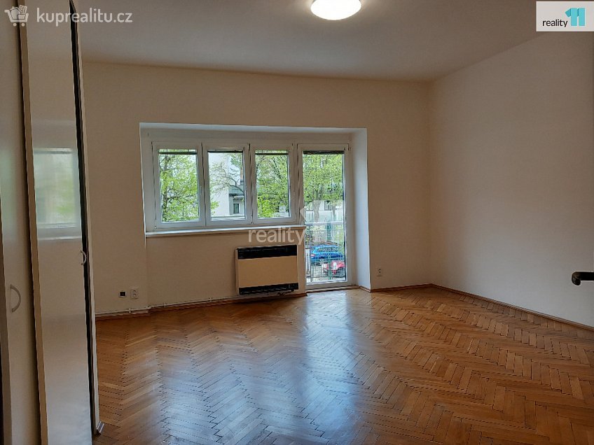 Pronájem bytu 3+kk 83 m^2 Na bitevní pláni, Praha 4 