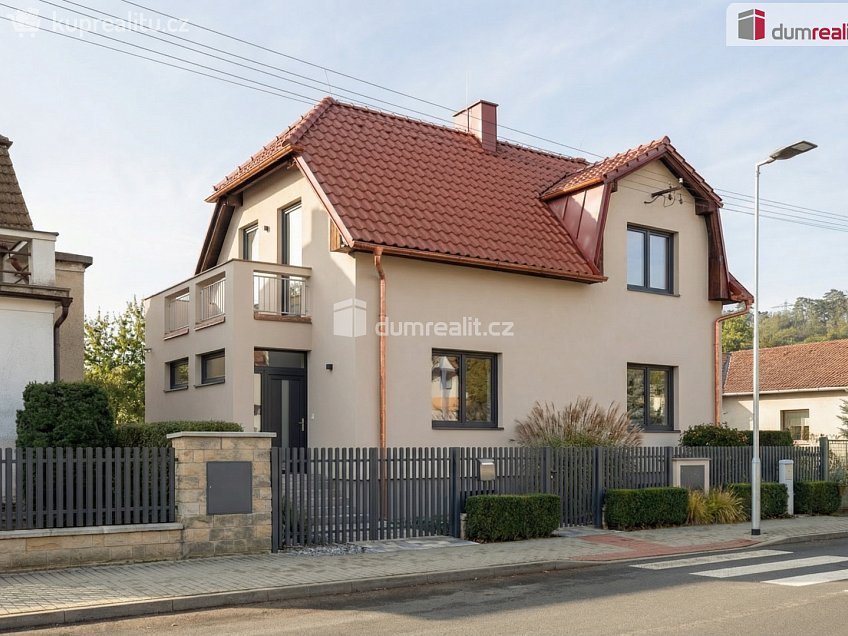 Prodej  rodinného domu 120 m^2 Vltavská, Nelahozeves 